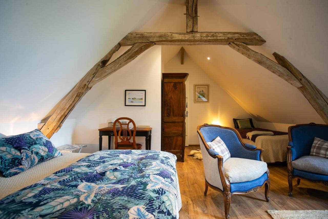 Gennes-Val-de-Loire L'Angeline B&B 객실 사진